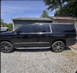 Escalade · Curbside Finish